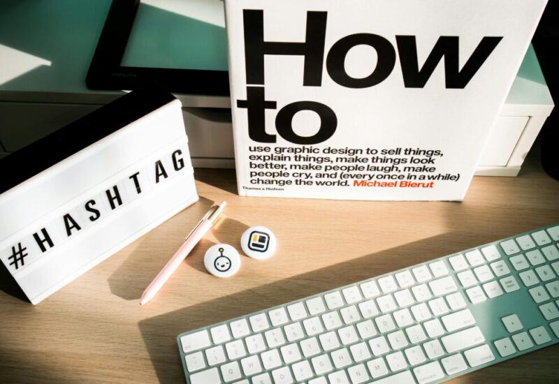 EDITORIAL & BRAND BOOK DESIGN